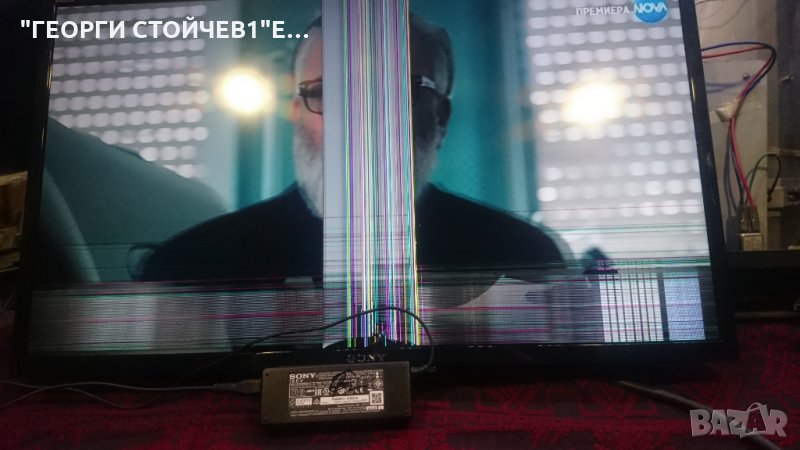 KDL-32R500C СЪС СЧУПЕНА МАТРИЦА, снимка 1