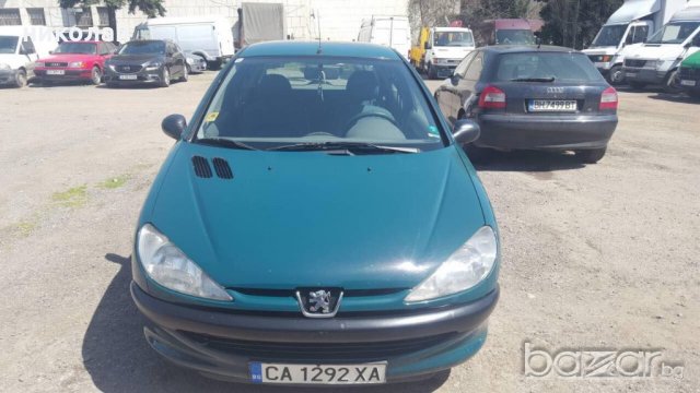 Peugeot 206 1.1 бензин, снимка 1 - Автомобили и джипове - 21259965