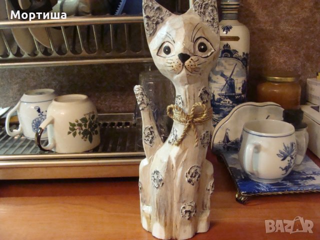 НОВА Дървена статуетка котка , снимка 1 - Статуетки - 23480223