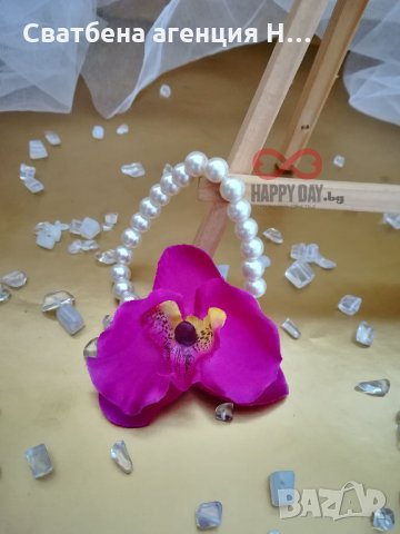 Сватбена бутониера за ръка гривна Орхидея перла