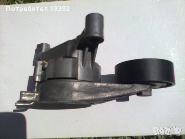 Обтегач за пистов ремък original VAG за двигател BMN 2.0 TDI 170кс., снимка 4 - Части - 25386660