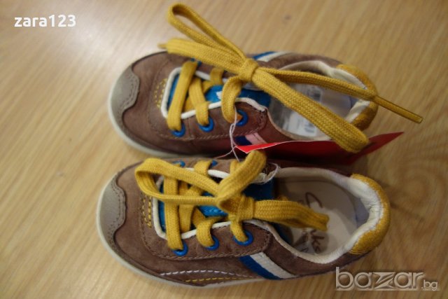 нови кожени обувки Clarks, 18,5ти номер, снимка 1 - Детски маратонки - 18676039