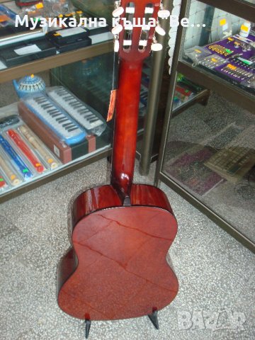 Класическа китара Valencia VC104 NAT, Размер 4/4, снимка 6 - Китари - 24706897