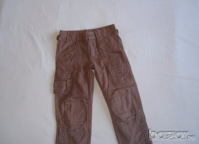 Чудесен 7/8-ми панталон за момиче,134 см.