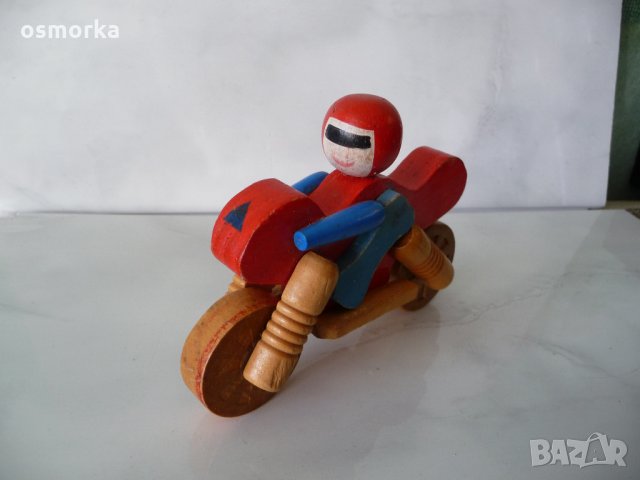 Дървена фигурка играчка мотоциклетист с мотоциклет мотор , снимка 2 - Колекции - 24474744