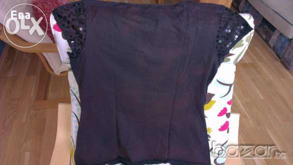 Ефектна дамска тениска с пайети Next, EU 42/UK 14, снимка 4 - Тениски - 14350559