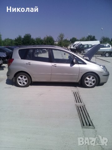 Тойота Корола Версо 2.0 I 116 к.с И 1.8 VVTI, снимка 2 - Автомобили и джипове - 22632375