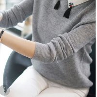 Дамска блуза с пискули, снимка 1 - Блузи с дълъг ръкав и пуловери - 20428151