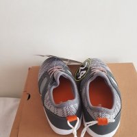 Нови обувки, номер 24, снимка 4 - Детски маратонки - 23007527