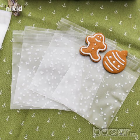 50 бр бели точки прозрачни опаковъчни пликчета торбички за дребни сладки  ръчна изработка в Други в гр. Ямбол - ID20618827 — Bazar.bg
