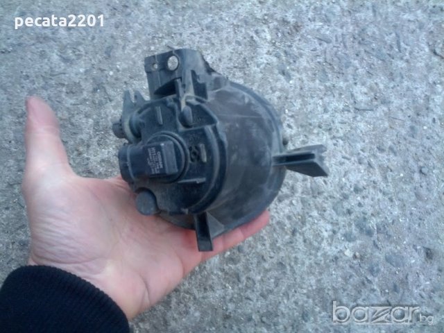 Продавам - Оригинален десен халоген за Vw Touareg 2002-2010 г, снимка 2 - Части - 20792780