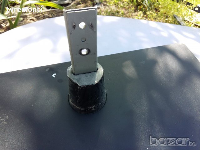 TV стойка LED TOSHIBA 32, снимка 2 - Стойки, 3D очила, аксесоари - 21446792