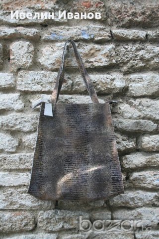 дамска чанта естествена кожа тип торба, снимка 8 - Чанти - 19428544