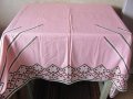 Покривка за маса - ръчно бродирана, снимка 4