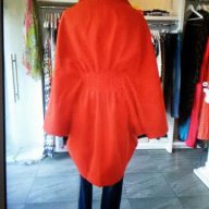 Дизайнерско палто, снимка 2 - Палта, манта - 13404029