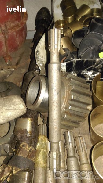 Вал шлицов 6 шл./ 6 шл. ЮМЗ, снимка 1