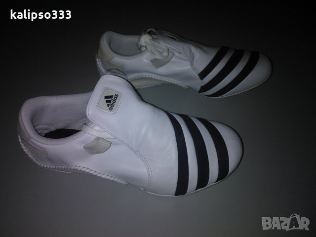 Adidas оригинални спортни обувки