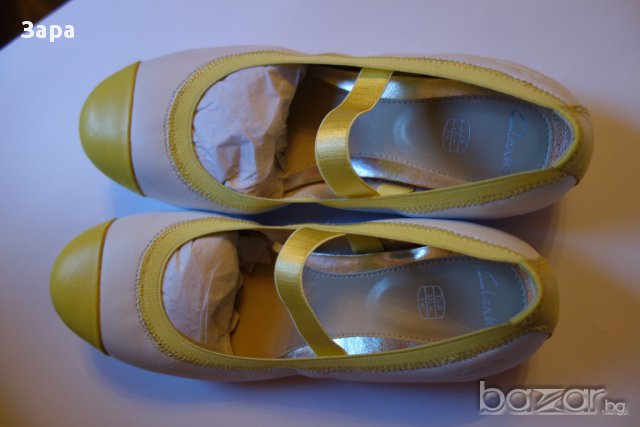 нови кожени обувки Clarks, 33.5ти номер, снимка 8 - Детски маратонки - 15758936