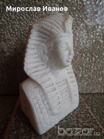 бяла каменна статуетка на Египетска богиня от Асуан, Египет , снимка 3 - Статуетки - 21123626