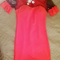 Дамска коралова рокля с тюл, снимка 2 - Рокли - 20195204