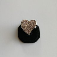 Сребърен комплект ,  сърца с розови  цирконий - пръстен и обеци  - сребро проба 925 , снимка 2 - Бижутерийни комплекти - 17497919