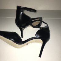 Нови естествена кожа обувки Buffalo номер 39, снимка 11 - Дамски елегантни обувки - 24683031