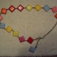 Интересен колан на цветни кубчета, снимка 1 - Колани - 22856435