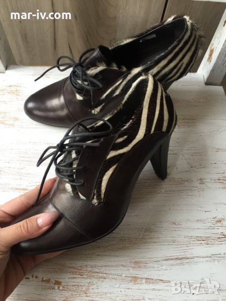 Нови обувки с косъм пони, снимка 1