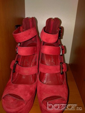 Дамски обувки, снимка 2 - Дамски ежедневни обувки - 20898992