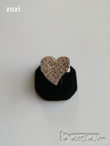 Сребърен комплект ,  сърца с розови  цирконий - пръстен и обеци  - сребро проба 925 , снимка 2 - Бижутерийни комплекти - 17497919