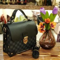 Дамска чанта louis vuitton код92, снимка 1 - Чанти - 21285833