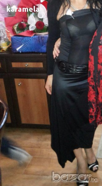 Братан супре готина асиметрична рокля , снимка 1