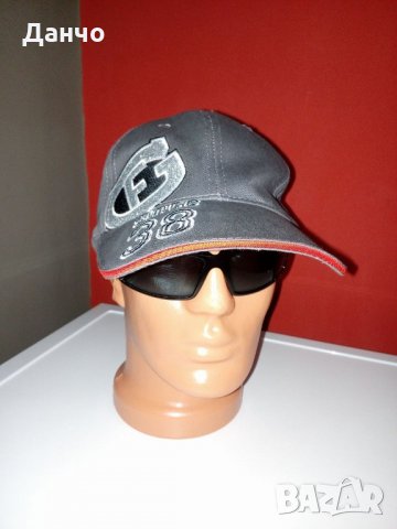Шапка с козирка-gf caps.Нова!Намаление!, снимка 3 - Шапки - 21492849