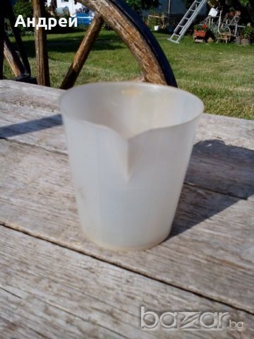 Пластмасова кана, снимка 4 - Антикварни и старинни предмети - 18667697