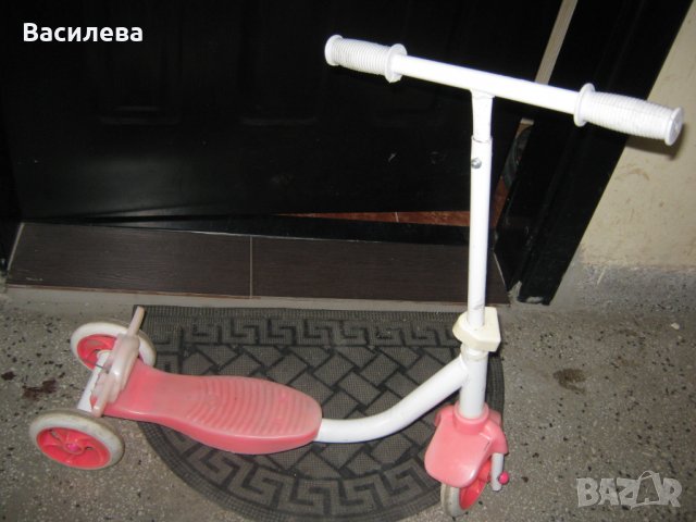Тротинетка, снимка 3 - Детски велосипеди, триколки и коли - 22806769
