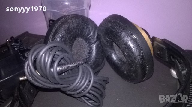 поръчано-akg monitor-в злато-внос швеицария, снимка 7 - Слушалки и портативни колонки - 22108433