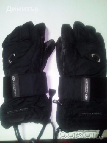Ziener скиорски ръкавици, снимка 1 - Шапки - 20391869