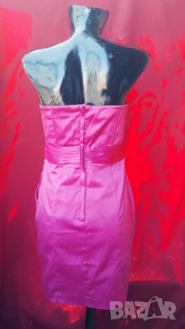 Официална цикламена къса рокля бюстие М/Л, снимка 2 - Рокли - 22608570