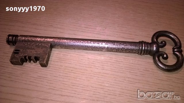 Запалка-ключ за средновековен замък-23/7/2см-внос швеицария, снимка 3 - Антикварни и старинни предмети - 16571560