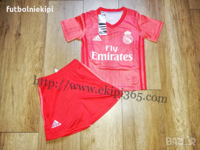 Последни - Реал Мадрид детски футболен екип Adidas нов сезон 2018/2019, снимка 2 - Детски комплекти - 23110794