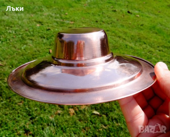 Гравиран меден свещник,мангал. , снимка 4 - Антикварни и старинни предмети - 22459368