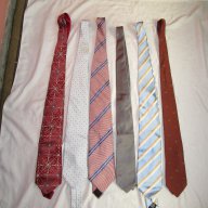 Versace,CERRUTI,ETRO,Valentino,Hugo Boss,Ermenegildo Zegna маркови вратовръзки на различна цена., снимка 1 - Други - 13795374