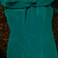 Официална  зелена рокля от кадифе, снимка 1 - Рокли - 22052162