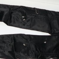 Панталон сатен – 28 размер, снимка 1 - Панталони - 22449147