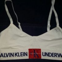 Бюстие Kalvin Klein Underwear , снимка 1 - Спортни екипи - 24718371