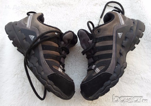 Дтски боти Adidas №29, снимка 5 - Детски боти и ботуши - 15751881