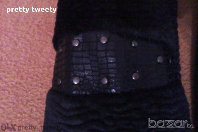 Черен кожух с космата яка и кожени части , снимка 4 - Палта, манта - 13747850