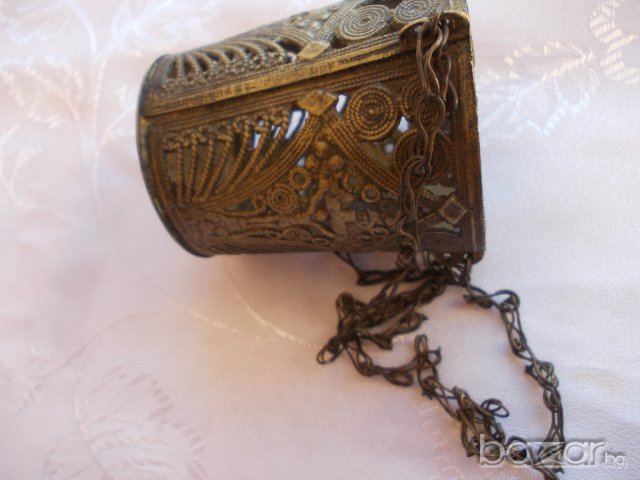 Старо бронзово домашно кандило, снимка 4 - Антикварни и старинни предмети - 13973100