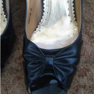 Черни лачени отворени обувки на ток, снимка 4 - Дамски обувки на ток - 14907096