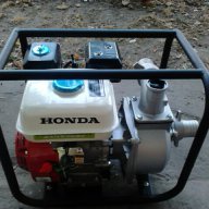 Бензинови водни помпи за поливане и отводняване Хонда 4 такта , снимка 1 - Водни помпи - 11357174
